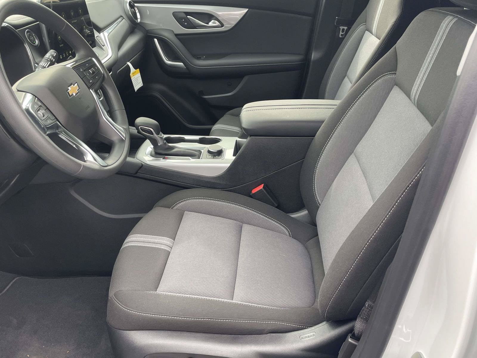 2026 Chevrolet Blazer 2LT - Photo 10