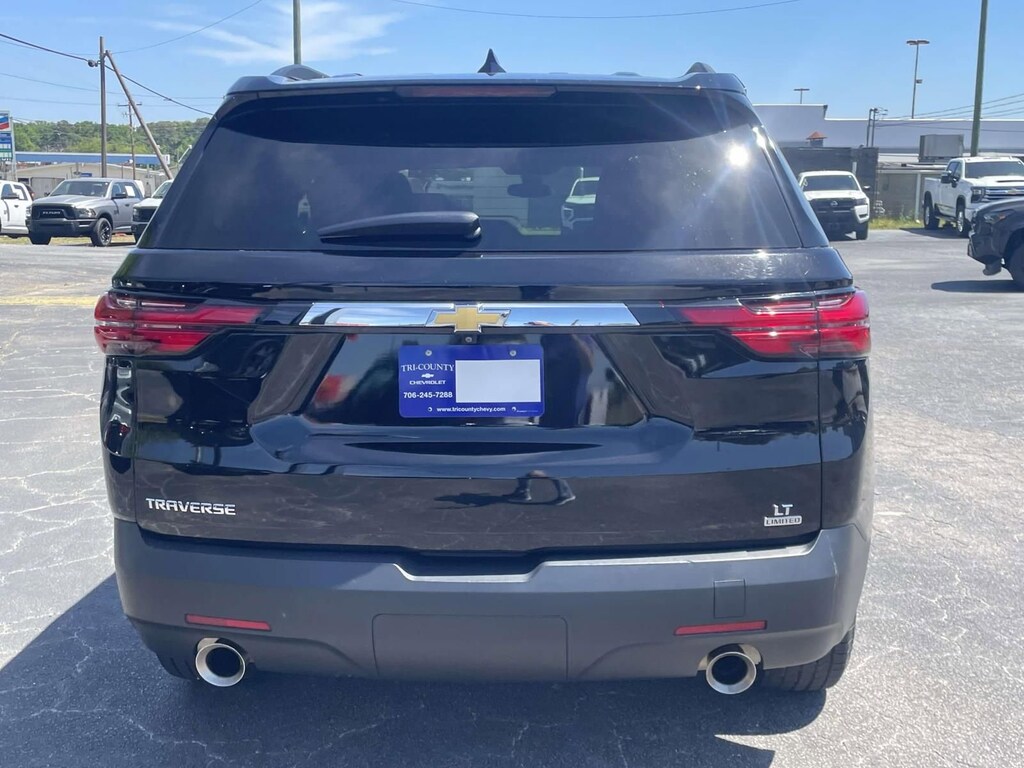 Used 2024 Chevrolet Traverse Limited LT Cloth SUV