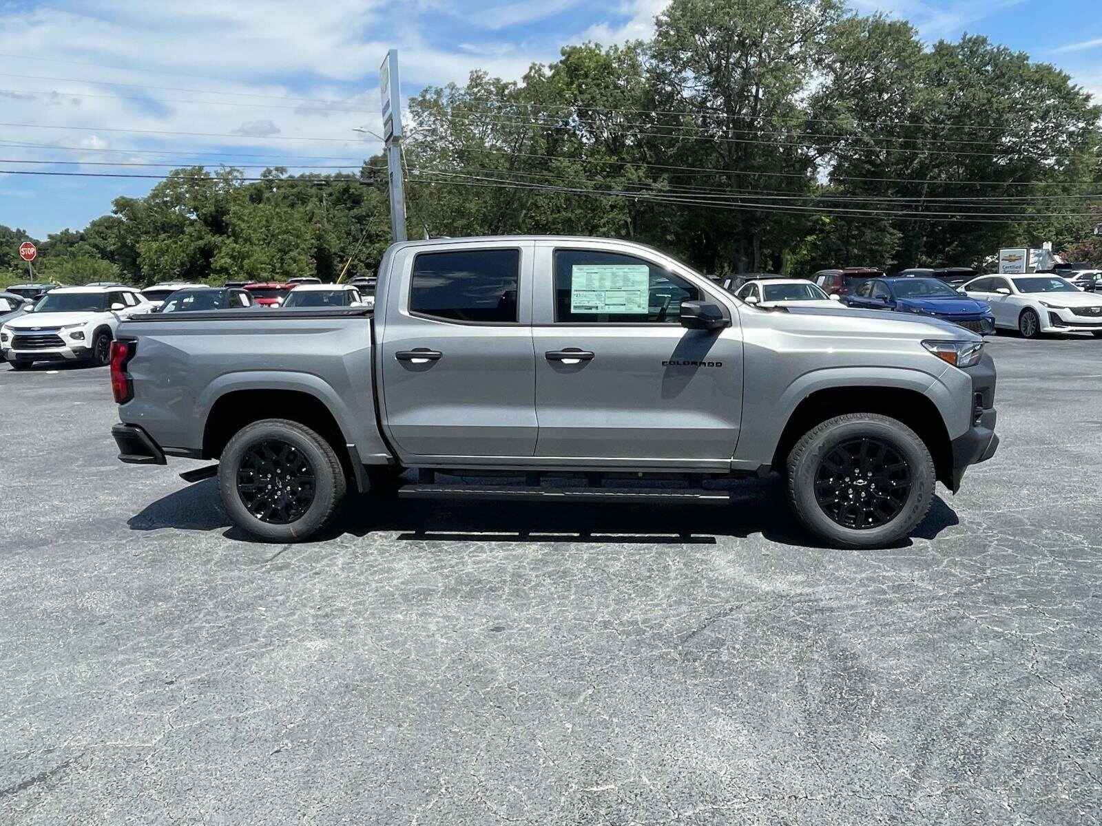 2026 Chevrolet Colorado Work Truck photo 2
