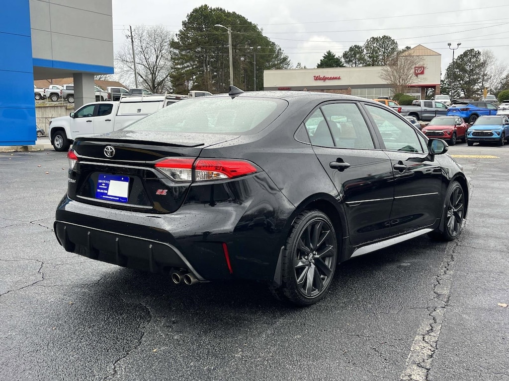 Used 2024 Toyota Corolla SE Sedan