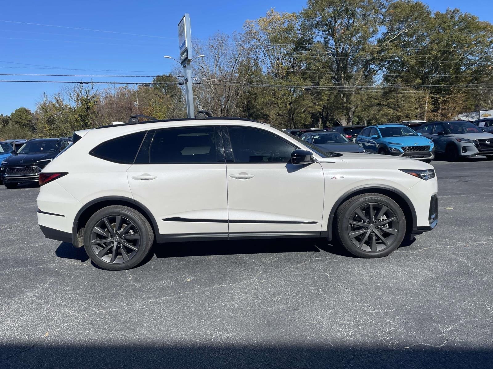 2025 Acura MDX A-Spec photo 2