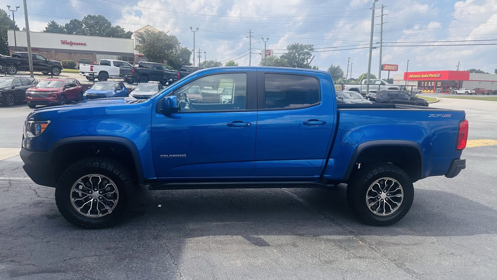 2020 Chevrolet Colorado ZR2 photo 2