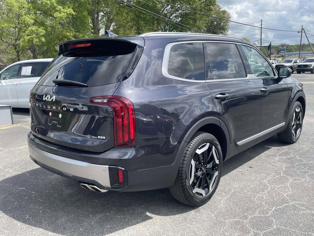 Used 2025 Kia Telluride S