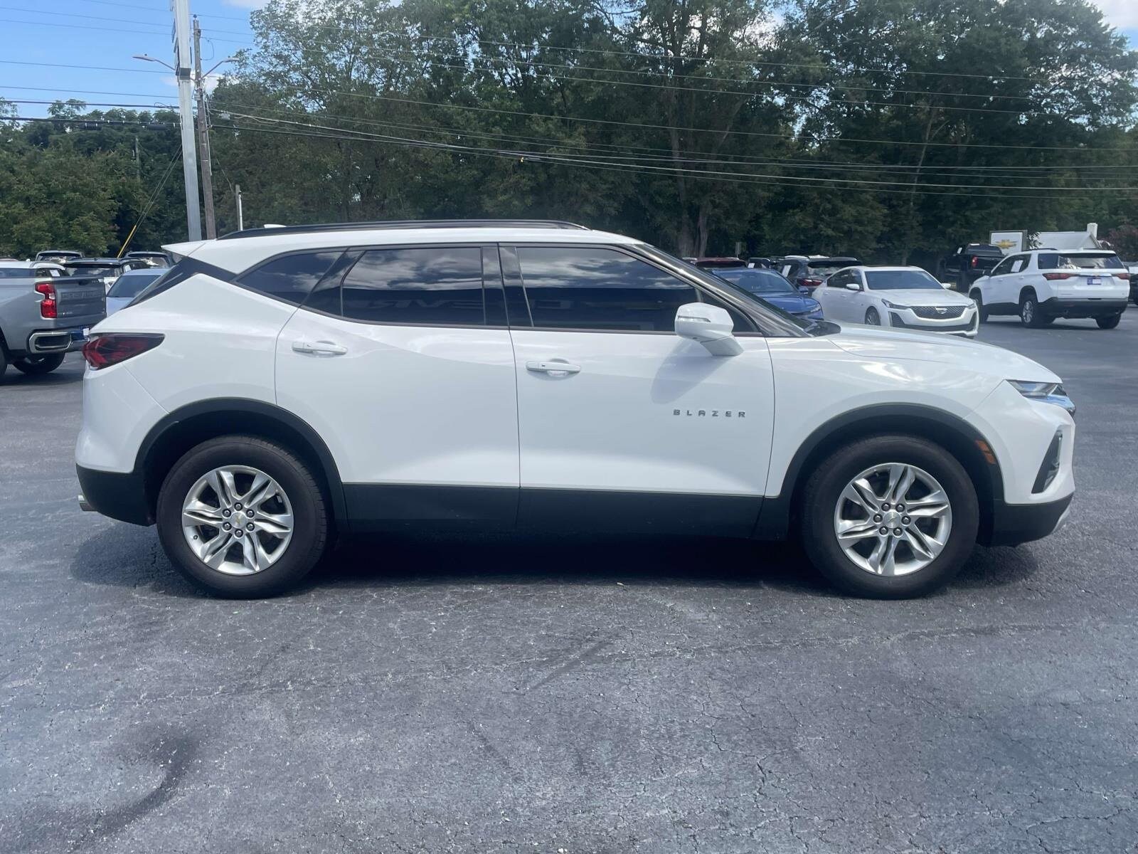 2020 Chevrolet Blazer 3LT photo 2