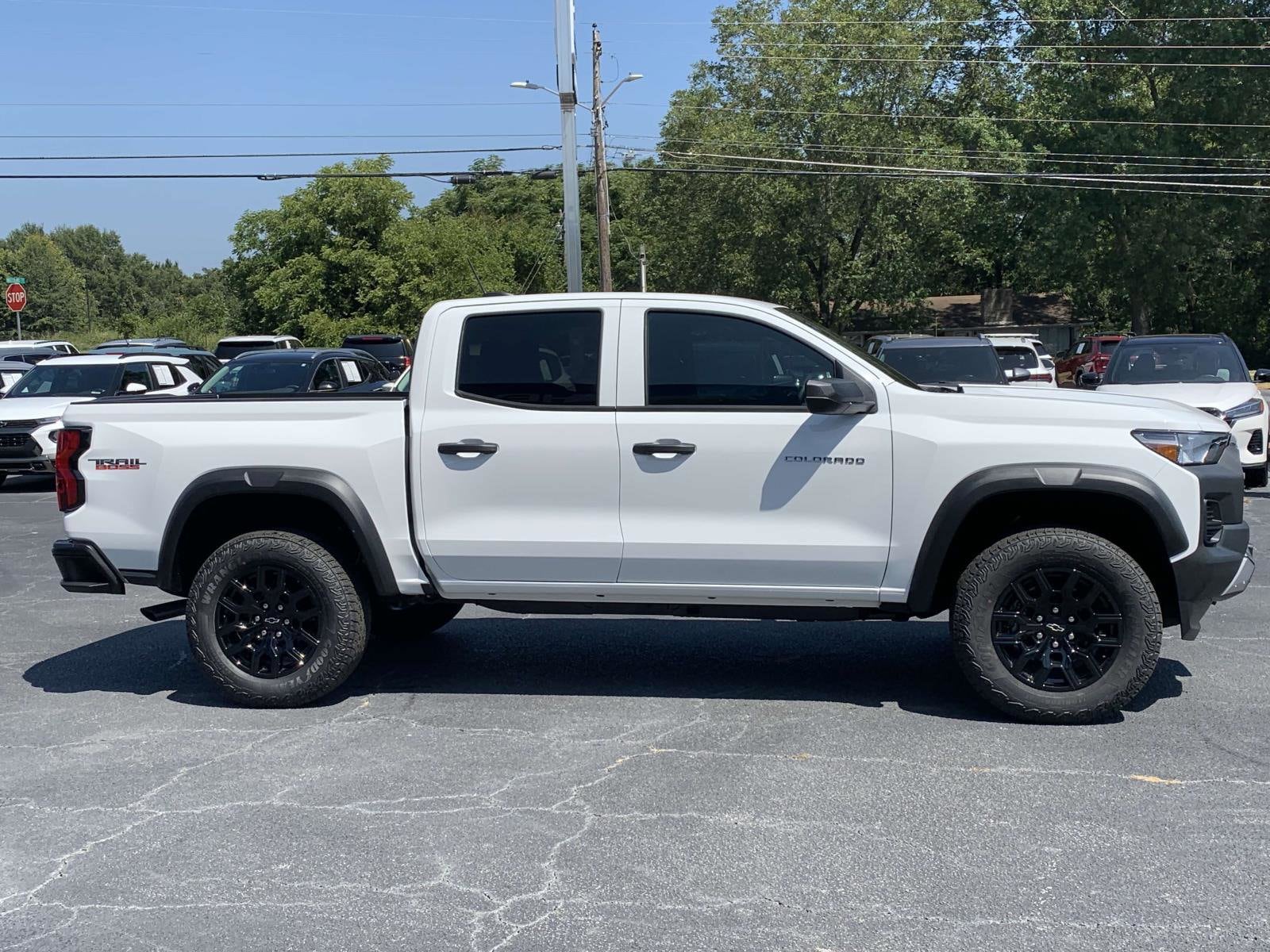 Used 2024 Chevrolet Colorado Trail Boss with VIN 1GCPTEEK9R1167574 for sale in Royston, GA