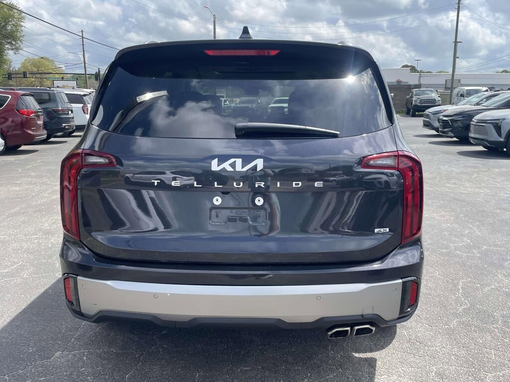 Used 2025 Kia Telluride S