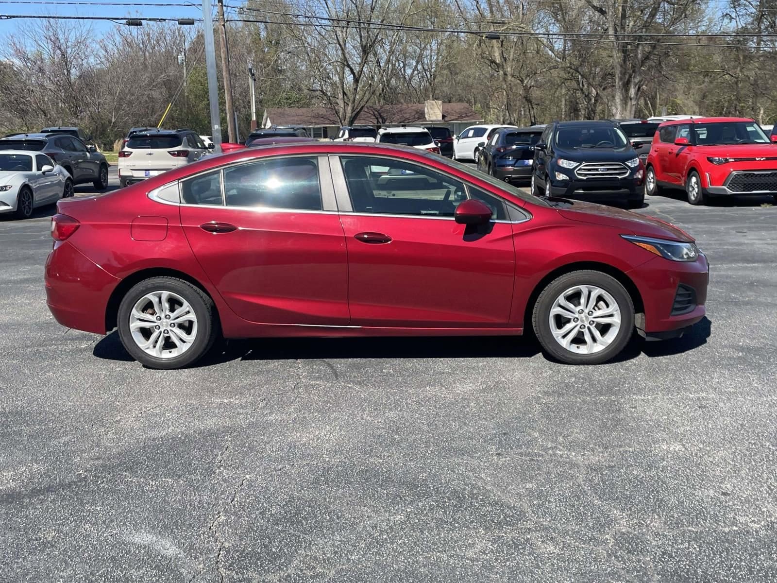 Used 2019 Chevrolet Cruze LT with VIN 1G1BE5SM0K7141760 for sale in Royston, GA