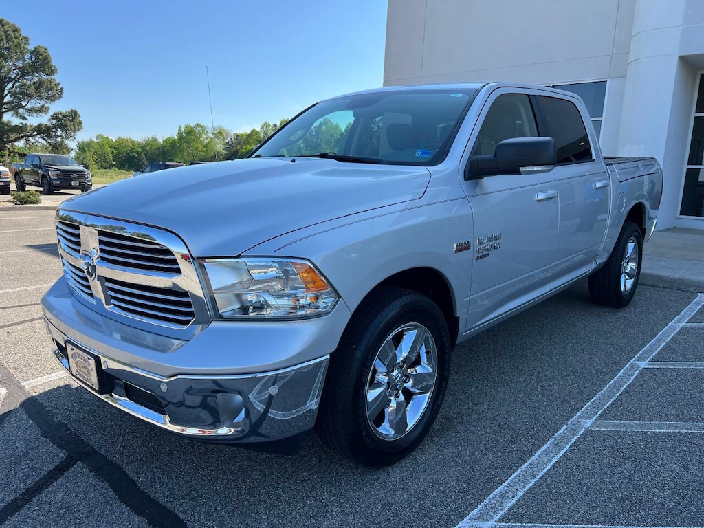 Used 2019 Ram 1500 Classic Big Horn 4x4 4dr Crew Cab 5.5 ft. SB Pickup Truck Crew Cab