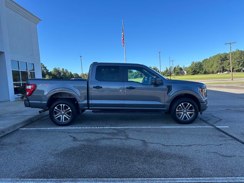 Used 2023 Ford F-150 XL 4x4 4dr Supercrew 5.5 ft. SB Truck SuperCrew Cab