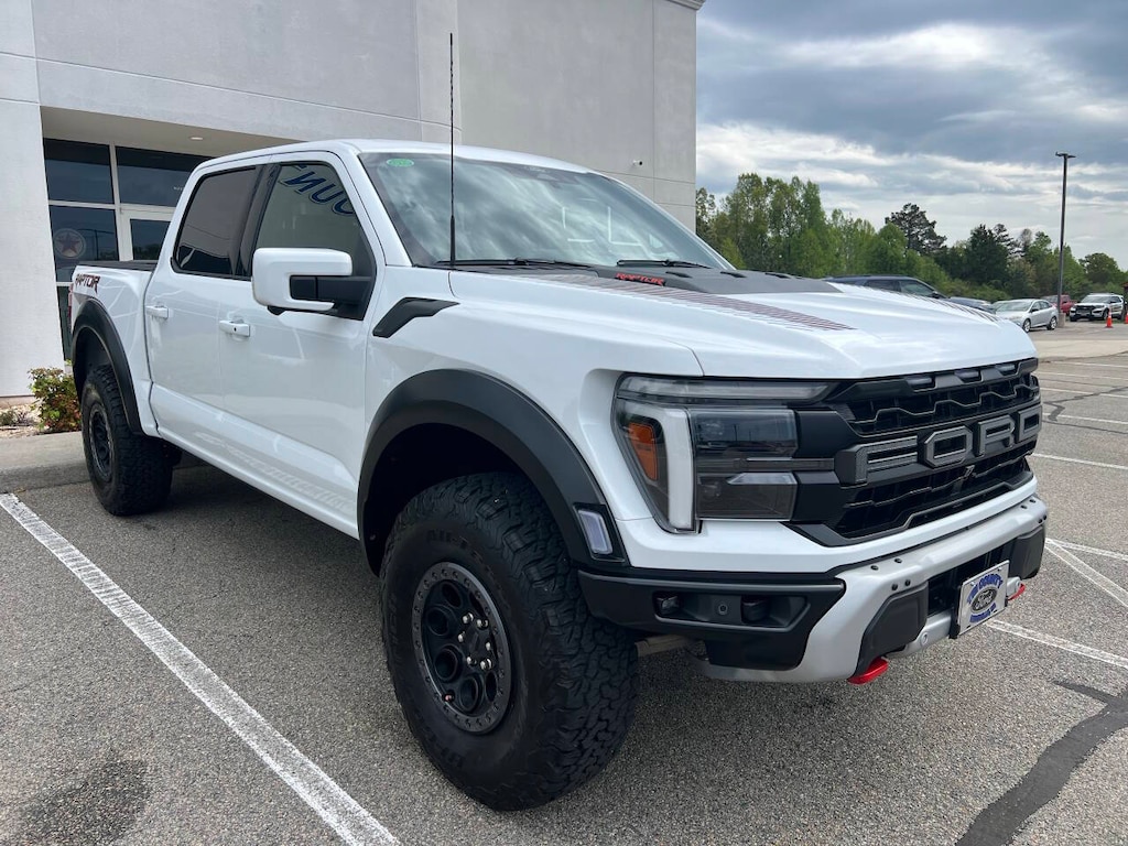 Used 2025 Ford F-150 Raptor 4x4 4dr Supercrew 5.5 ft. SB Truck SuperCrew Cab