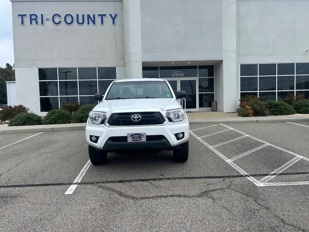 Used 2012 Toyota Tacoma Prerunner V6 4x2 4dr Access Cab 6.1 ft SB 5A Truck Access Cab