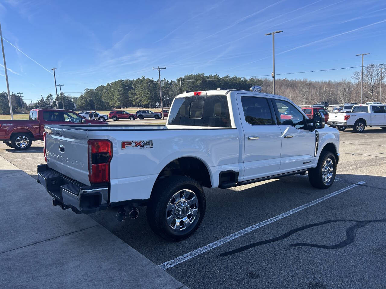 2024 Ford F-350 Lariat photo 4