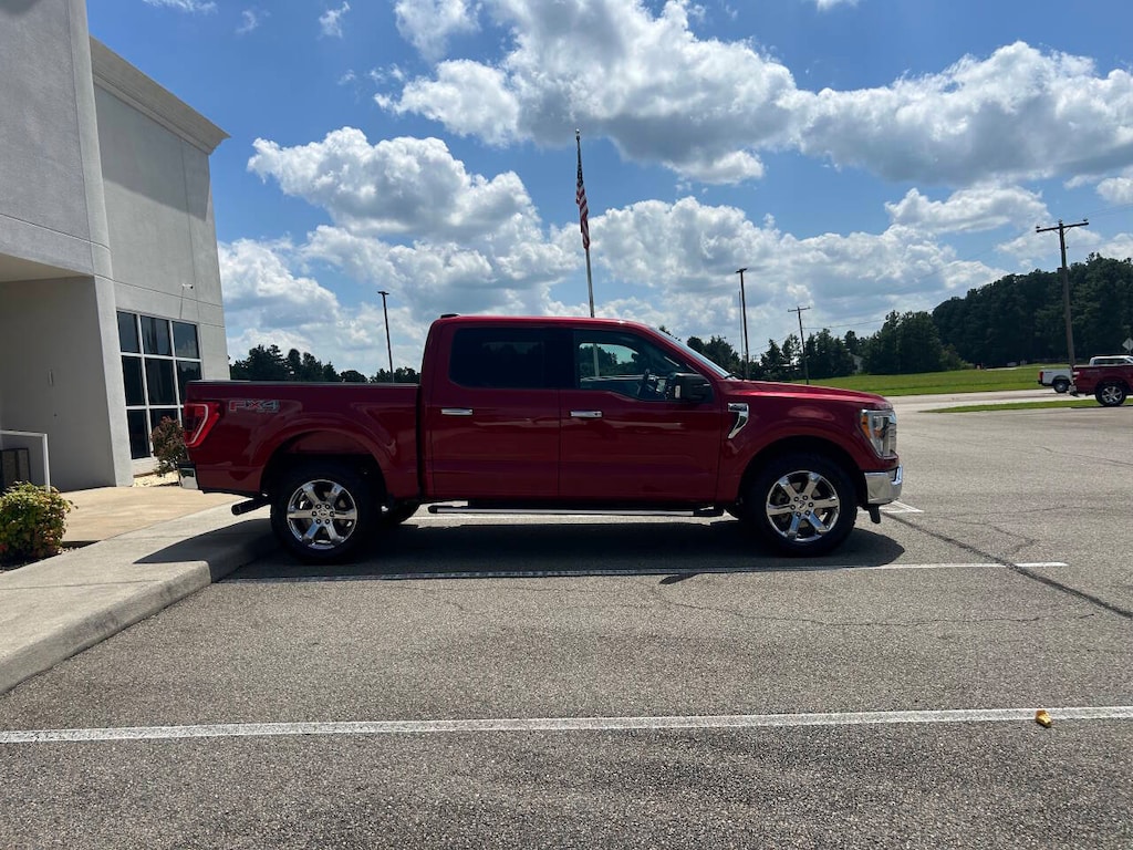 Used 2022 Ford F-150 XLT 4x4 4dr Supercrew 5.5 ft. SB Truck SuperCrew Cab