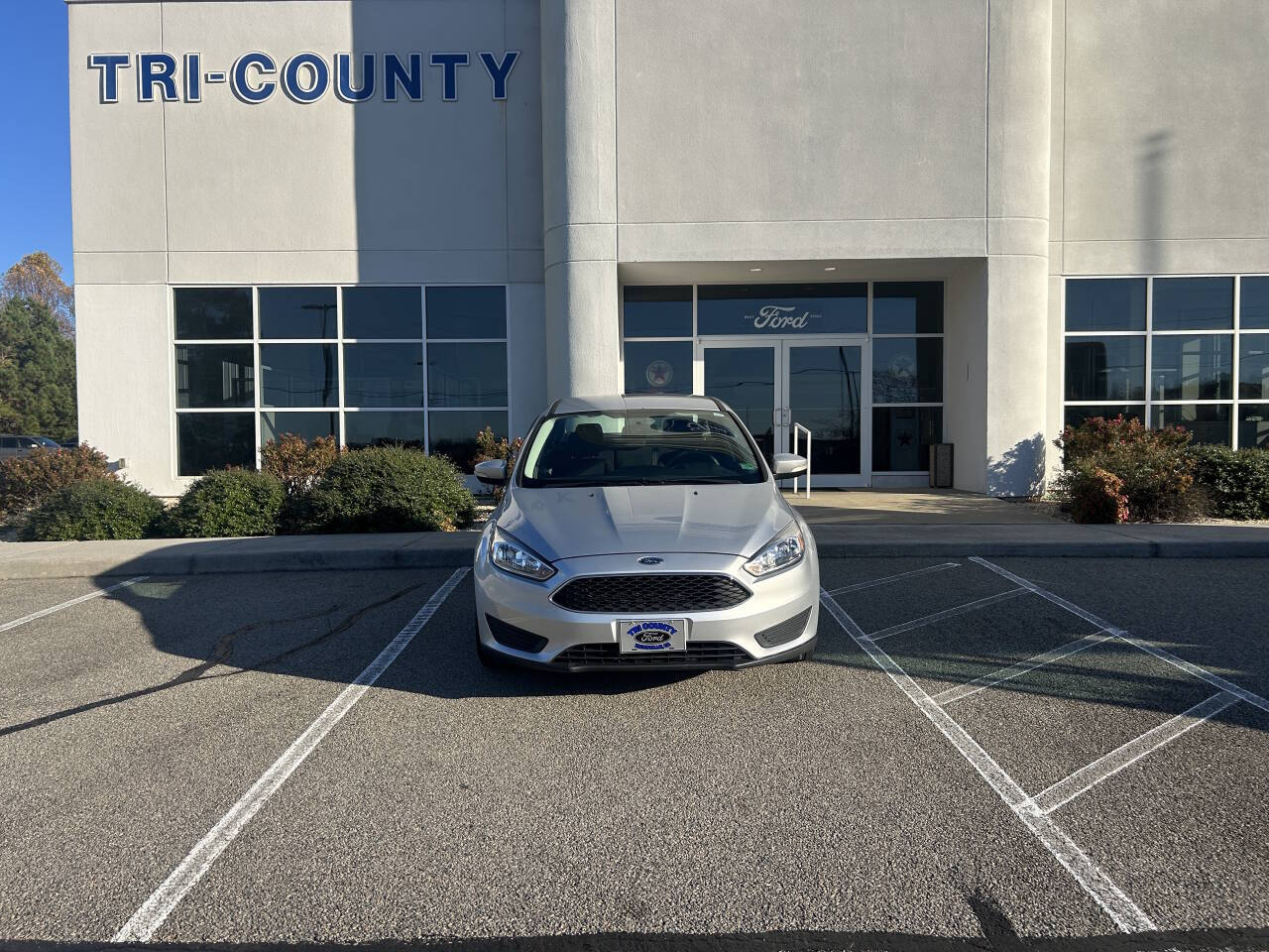 Used 2016 Ford Focus SE with VIN 1FADP3F29GL218735 for sale in Keysville, VA