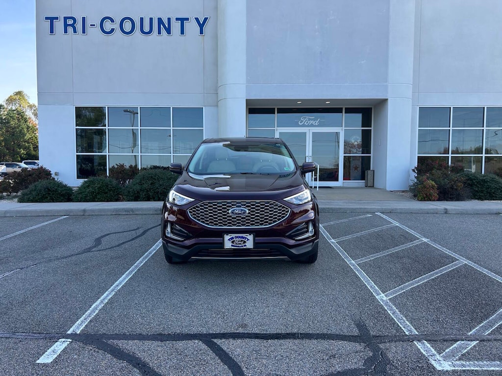 Used 2024 Ford Edge SEL AWD 4dr SUV SUV