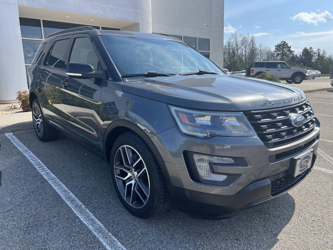 Used 2017 Ford Explorer Sport with VIN 1FM5K8GT8HGB27348 for sale in Keysville, VA