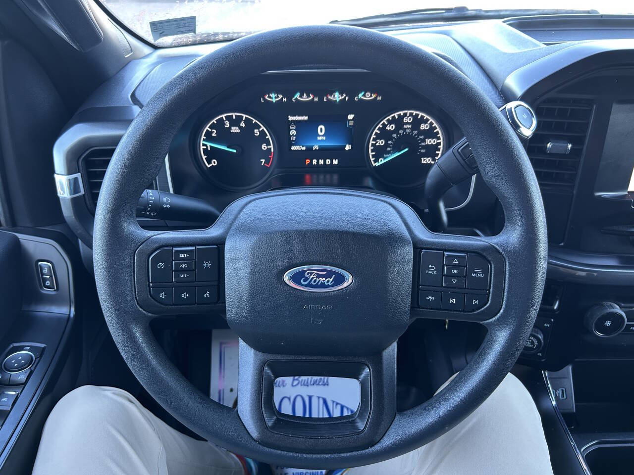 2023 Ford F-150 XL photo 3