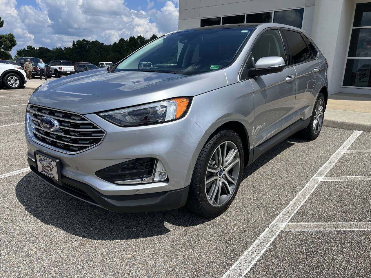 2022 Ford Edge Titanium AWD 4dr Crossover