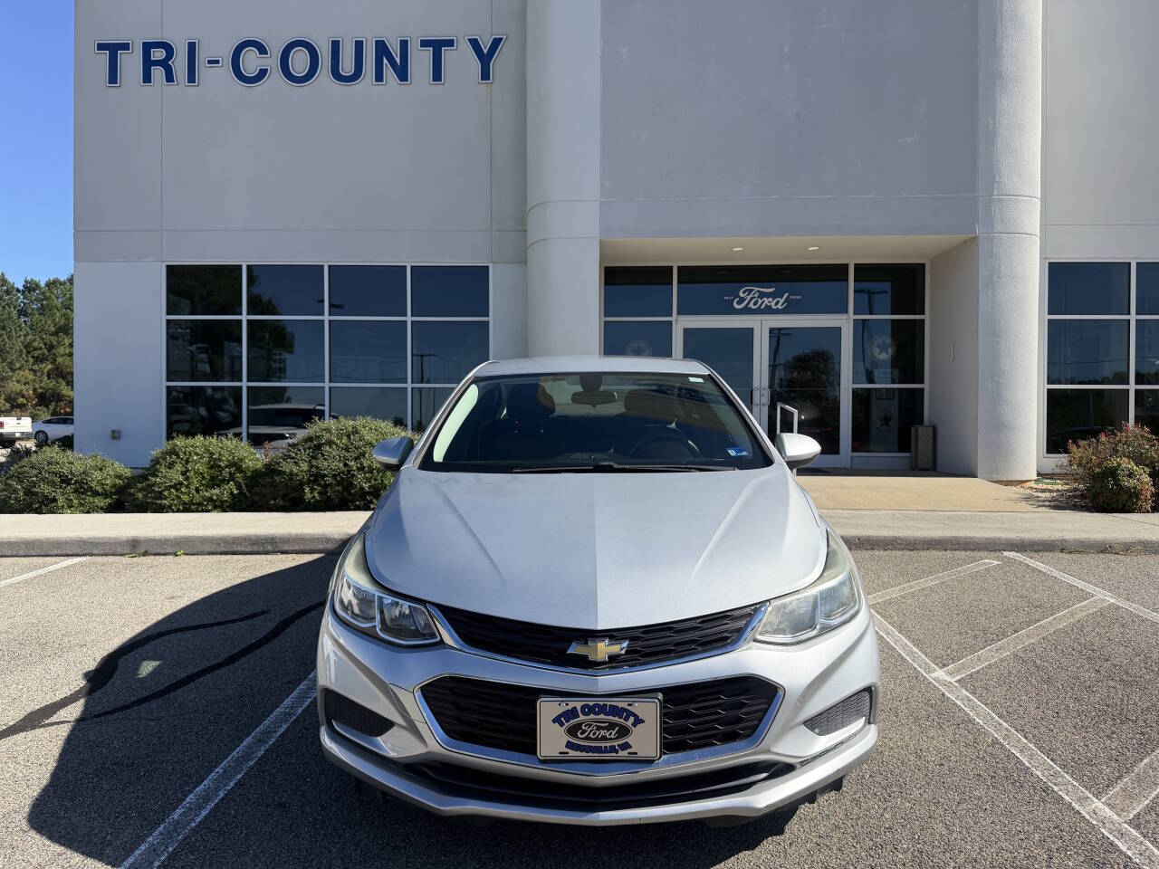 Used 2018 Chevrolet Cruze LS with VIN 1G1BC5SM6J7207832 for sale in Keysville, VA