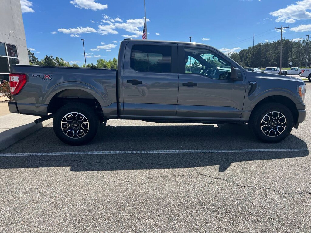 Used 2022 Ford F-150 XL 4x4 4dr Supercrew 5.5 ft. SB Truck SuperCrew Cab
