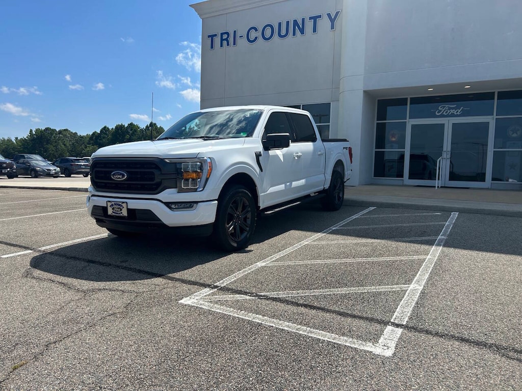 Used 2023 Ford F-150 XLT 4x4 4dr Supercrew 5.5 ft. SB Truck SuperCrew Cab
