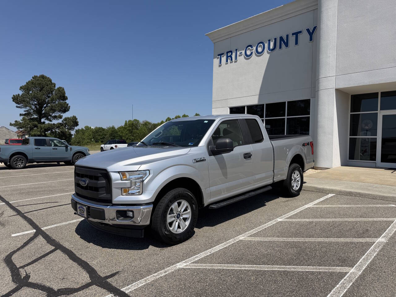 2017 Ford F-150 XL 4x4 SuperCab 6-1/2 Box's photo