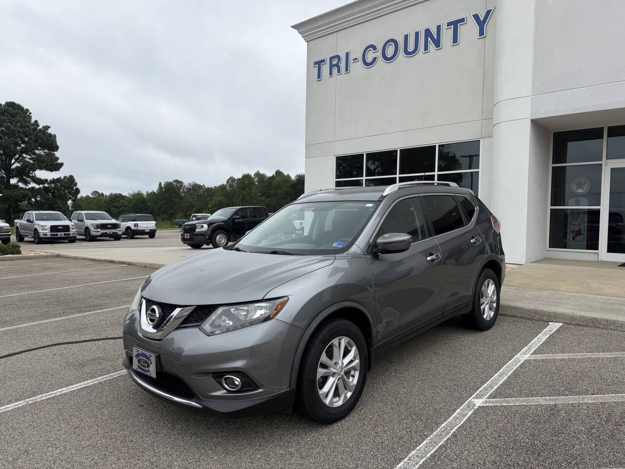 2016 Nissan Rogue SV