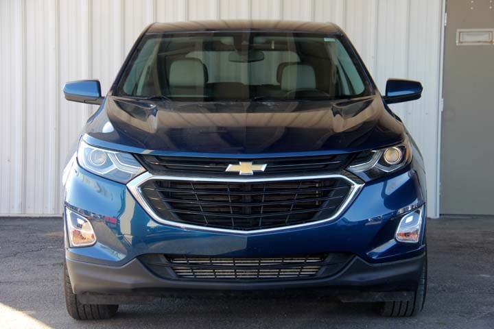 Used 2020 Chevrolet Equinox LT with VIN 2GNAXJEV5L6133284 for sale in Lamar, CO