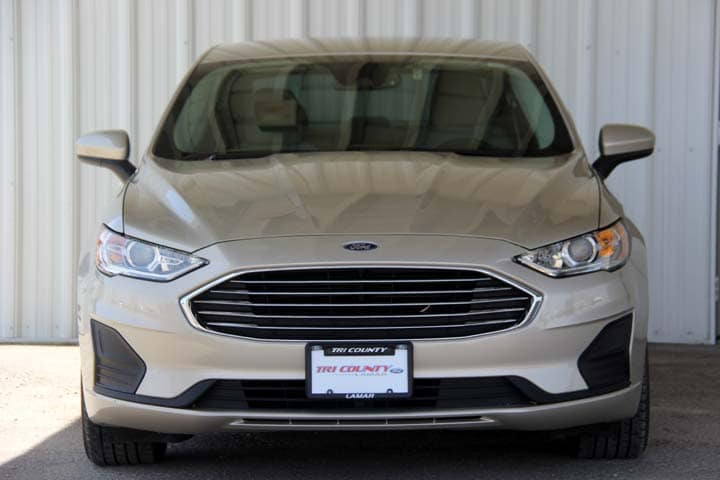 Used 2019 Ford Fusion SE with VIN 3FA6P0HD6KR133691 for sale in Lamar, CO