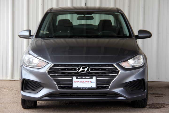 Used 2020 Hyundai Accent SE with VIN 3KPC24A69LE116231 for sale in Lamar, CO