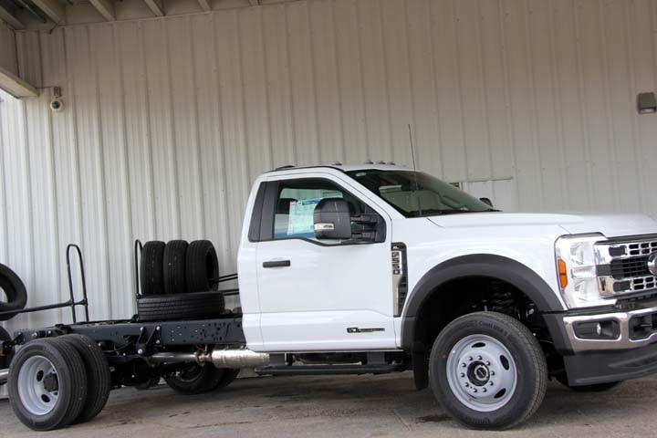 2026 Ford F-550 XL 4x4 Regular Cab 169-In DRW's photo