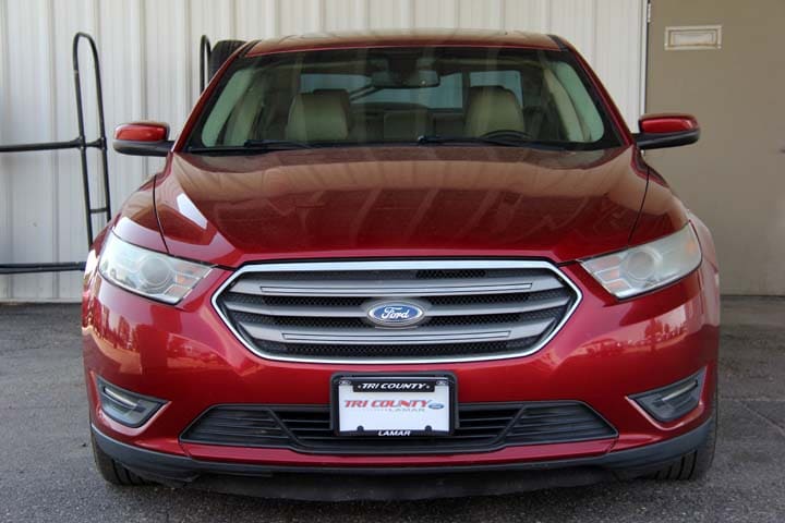 Used 2013 Ford Taurus SEL with VIN 1FAHP2H80DG102969 for sale in Lamar, CO