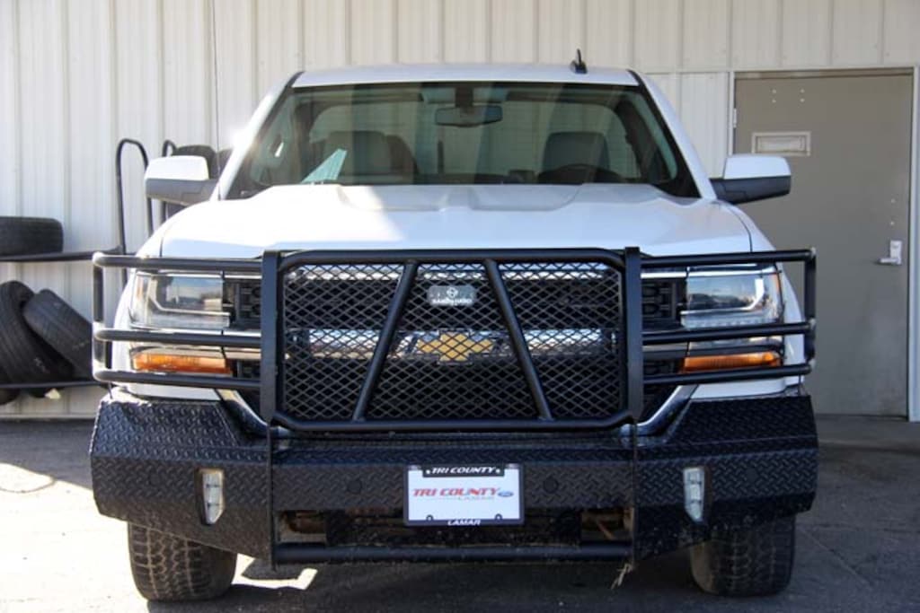 Used 2018 Chevrolet Silverado LT Cab; Regular