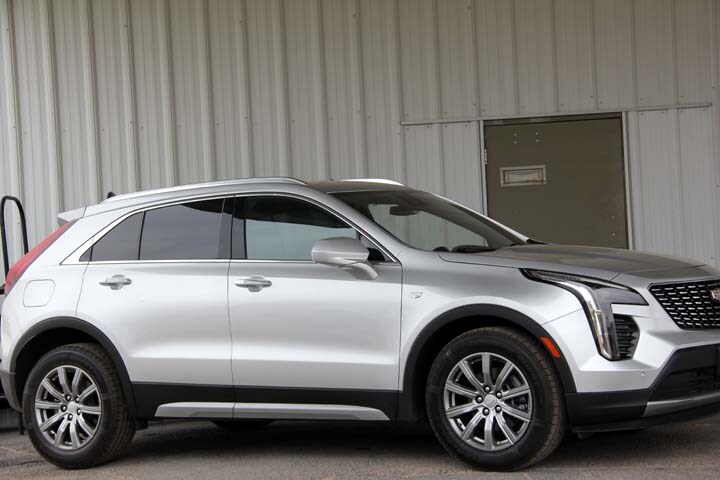 2020 Cadillac XT4 Premium Luxury AWD SUV / Crossover Four-Wheel Drive 9-Speed Automatic
