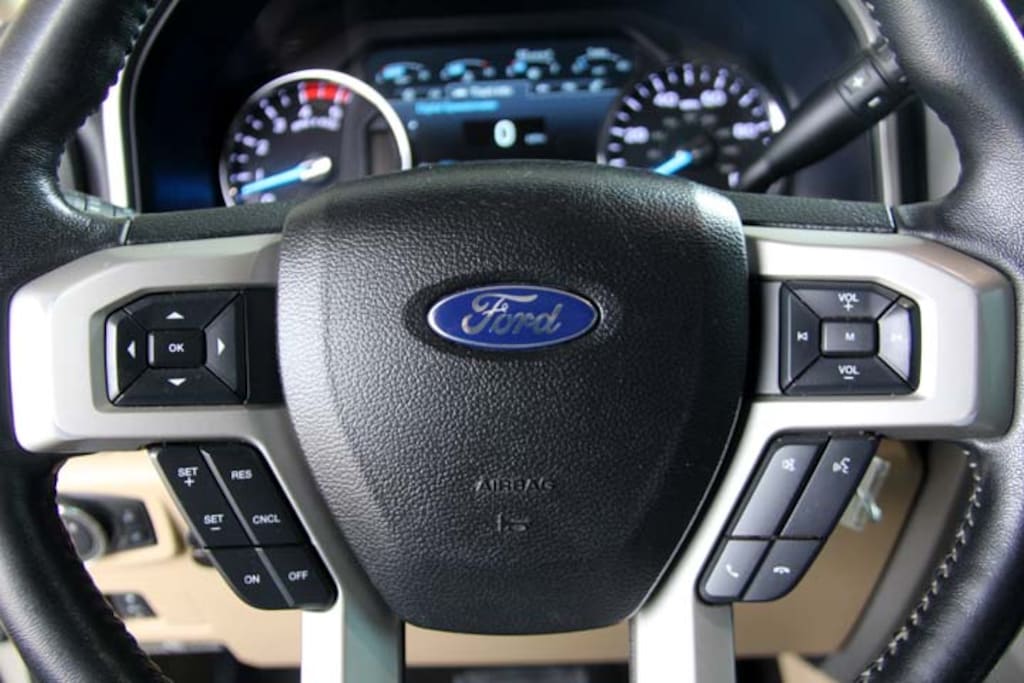 Used 2017 Ford F-350 Lariat Super Duty Crew Cab