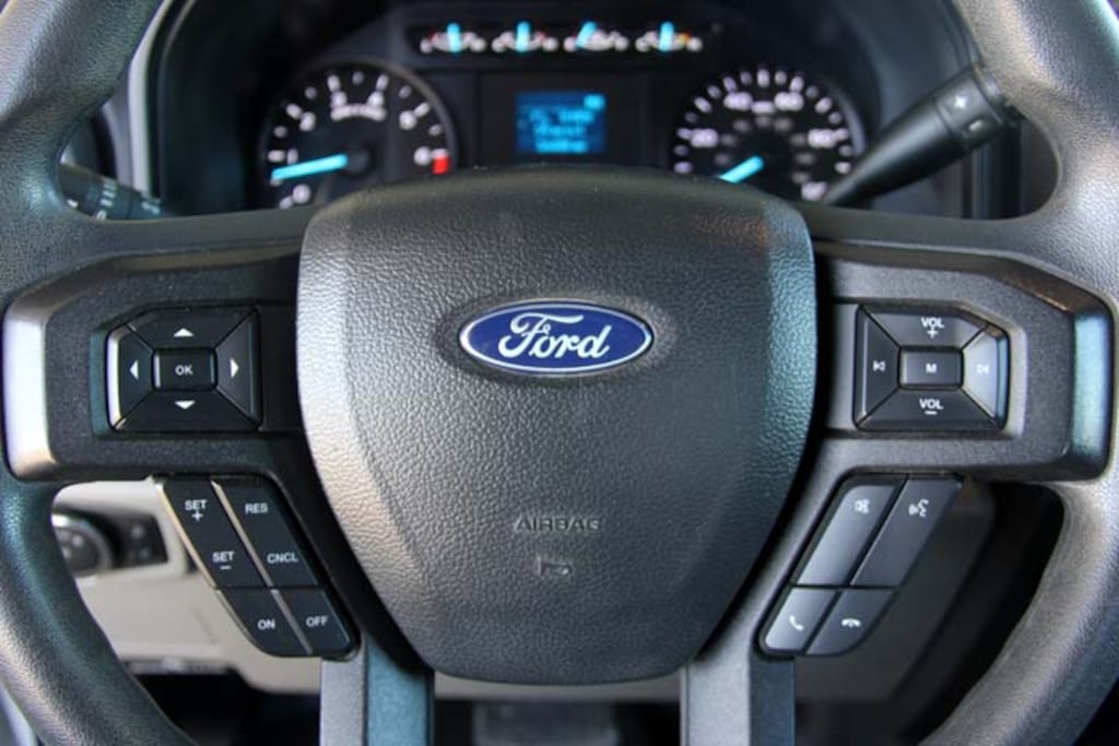 Used 2022 Ford F-350 XL Cab; Crew