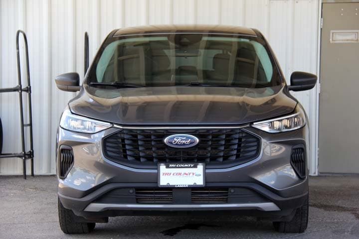 Used 2023 Ford Escape Active with VIN 1FMCU9GNXPUA05261 for sale in Lamar, CO