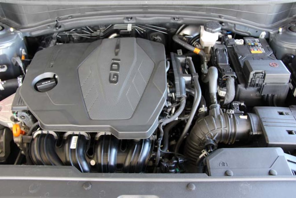 Used 2024 Kia Sportage LX Wagon