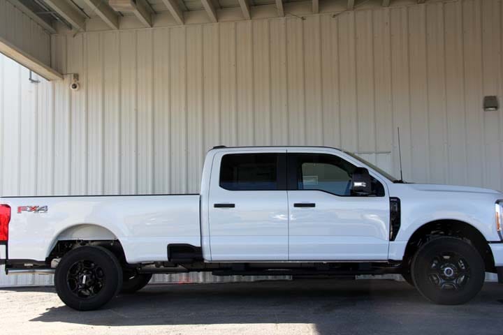 2026 Ford F-350 Super Duty XL - Photo 12