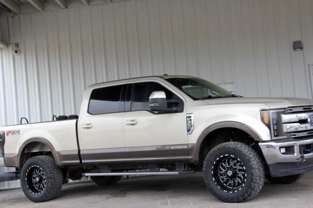 Used 2017 Ford F-350 Lariat Super Duty Crew Cab