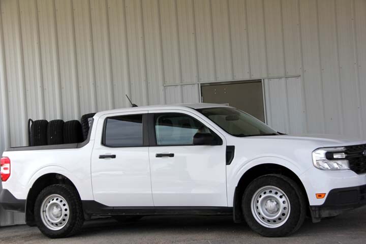 Oxford White 2024 Ford Maverick XL SuperCrew AWD Pickup Truck All-Wheel Drive 8-Speed Automatic
