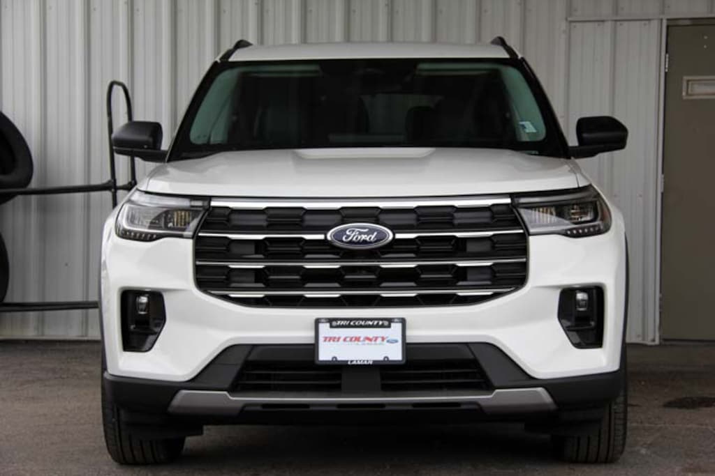New 2026 Ford Explorer Active Wagon