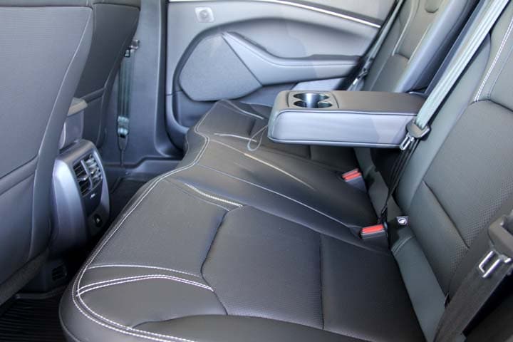 2025 Ford Mustang Mach-E Premium - Photo 9