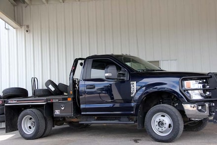 2022 Ford F-350 XLT Cab; Regular