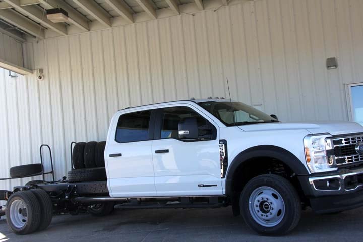 2026 Ford F-550 XL 4x4 Crew Cab 203-In DRW's photo