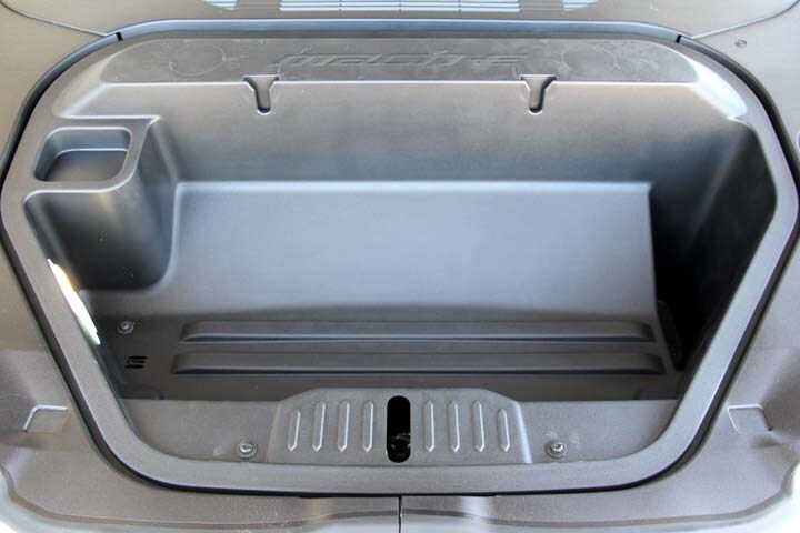 2025 Ford Mustang Mach-E Premium photo 3