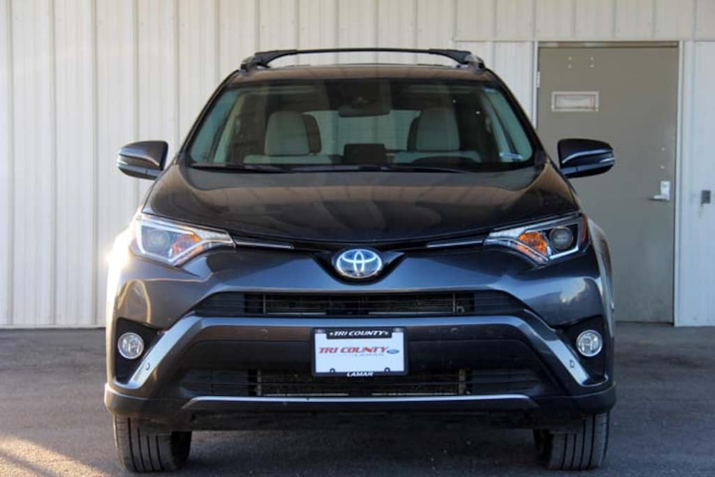 Used 2017 Toyota RAV4 Hybrid XLE Wagon