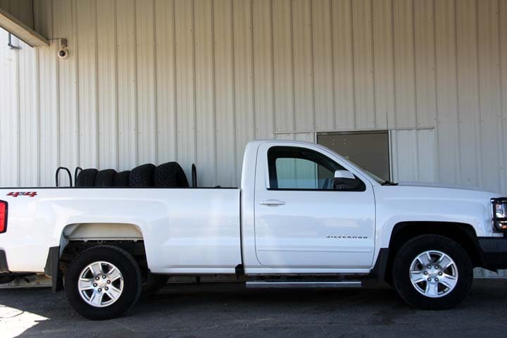 2018 Chevrolet Silverado 1500 LT - Photo 12