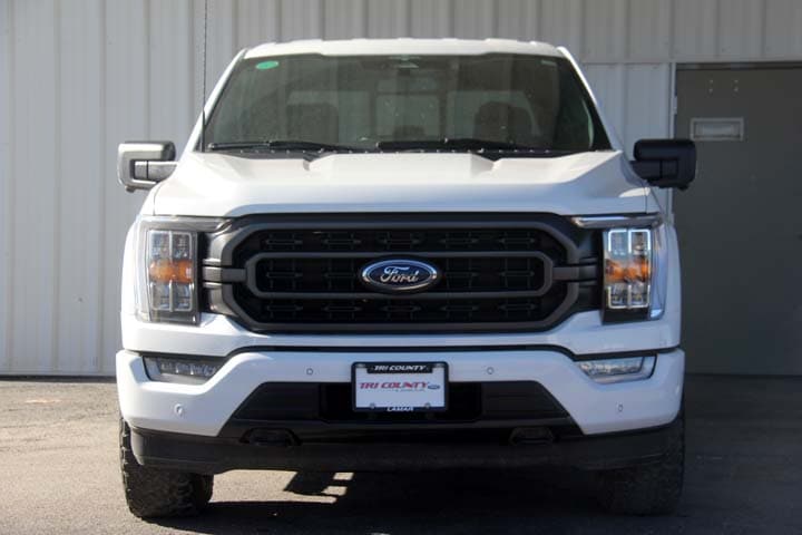 2023 Ford F-150 XLT photo 2