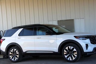 2026 Ford Explorer Platinum Wagon